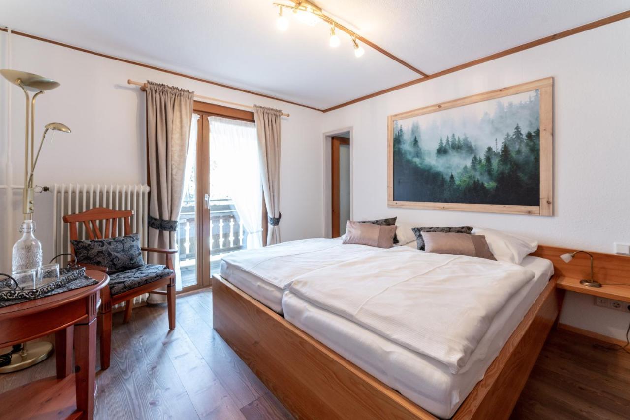 Hoehengasthaus Kolmenhof An Der Donauquelle Furtwangen Exteriér fotografie